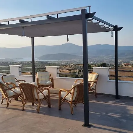 Artemisia Holiday home *